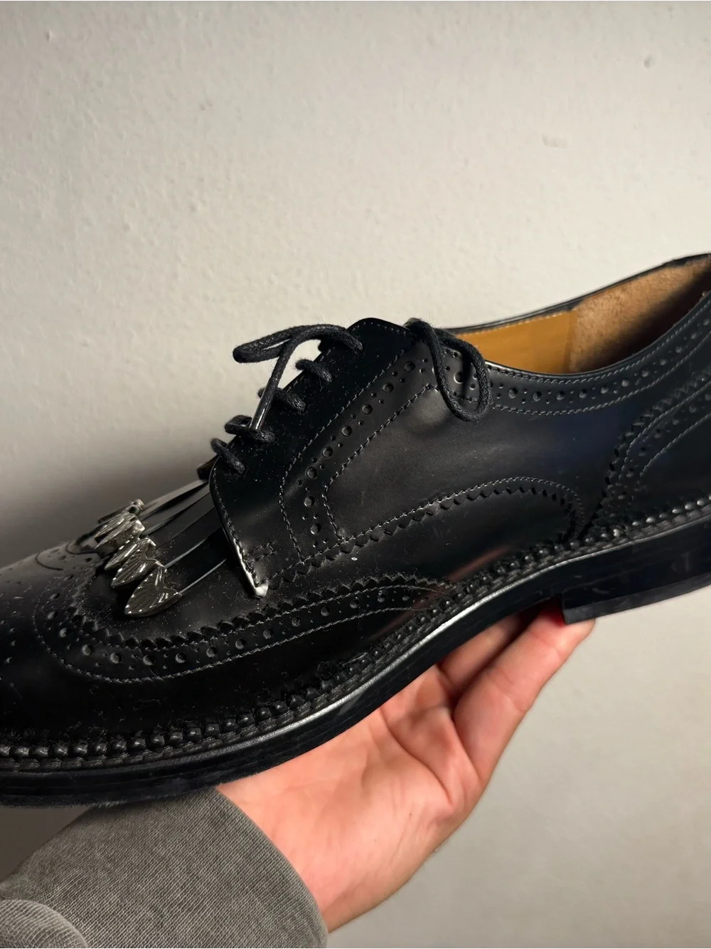 TOGA VIRILIS - Black Polido (Size 41 Wingtip Oxfords with Metal Tassels)